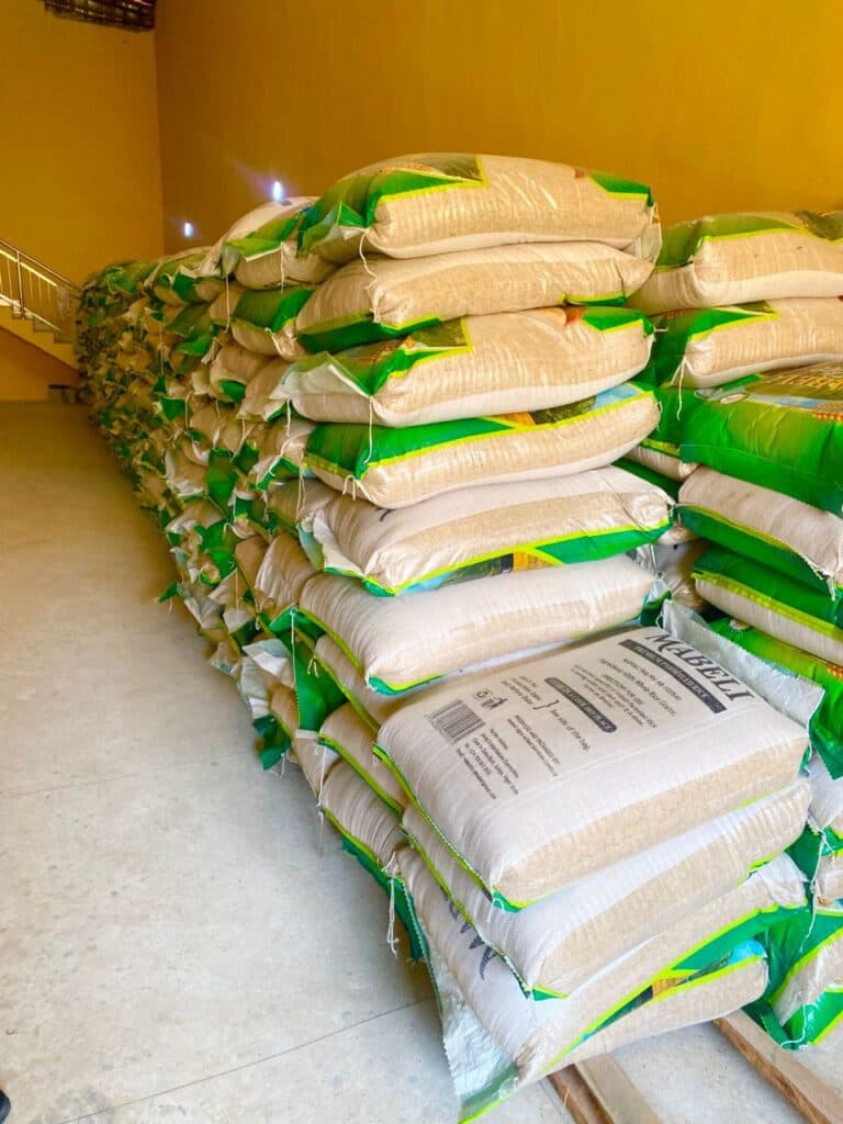 Lent, Ramadan: Nwoko supports constituents in Abuja with 600 bags of rice
