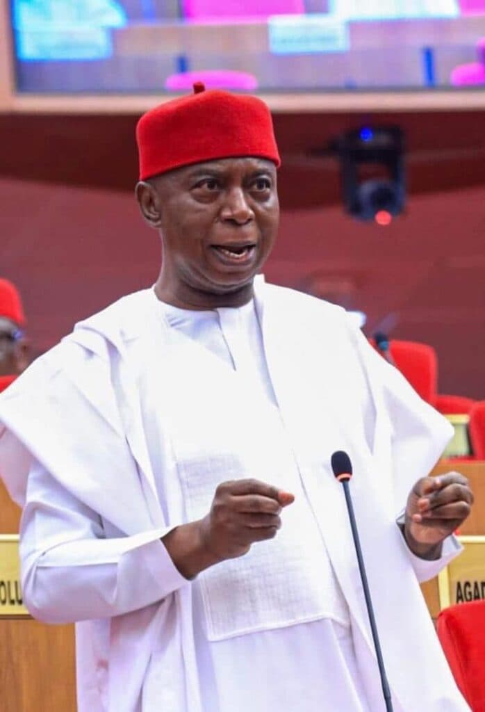 Nwoko donates 5 transformers, solar-powered boreholes to Delta North communities