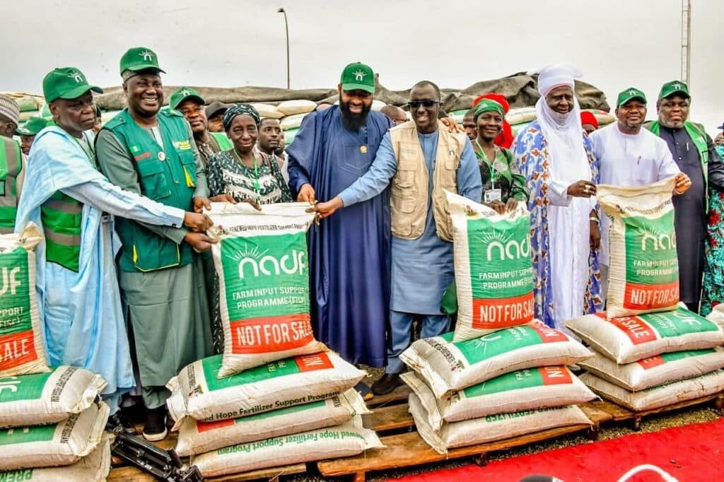 FG inaugurates distribution of fertiliser to North Central farmers